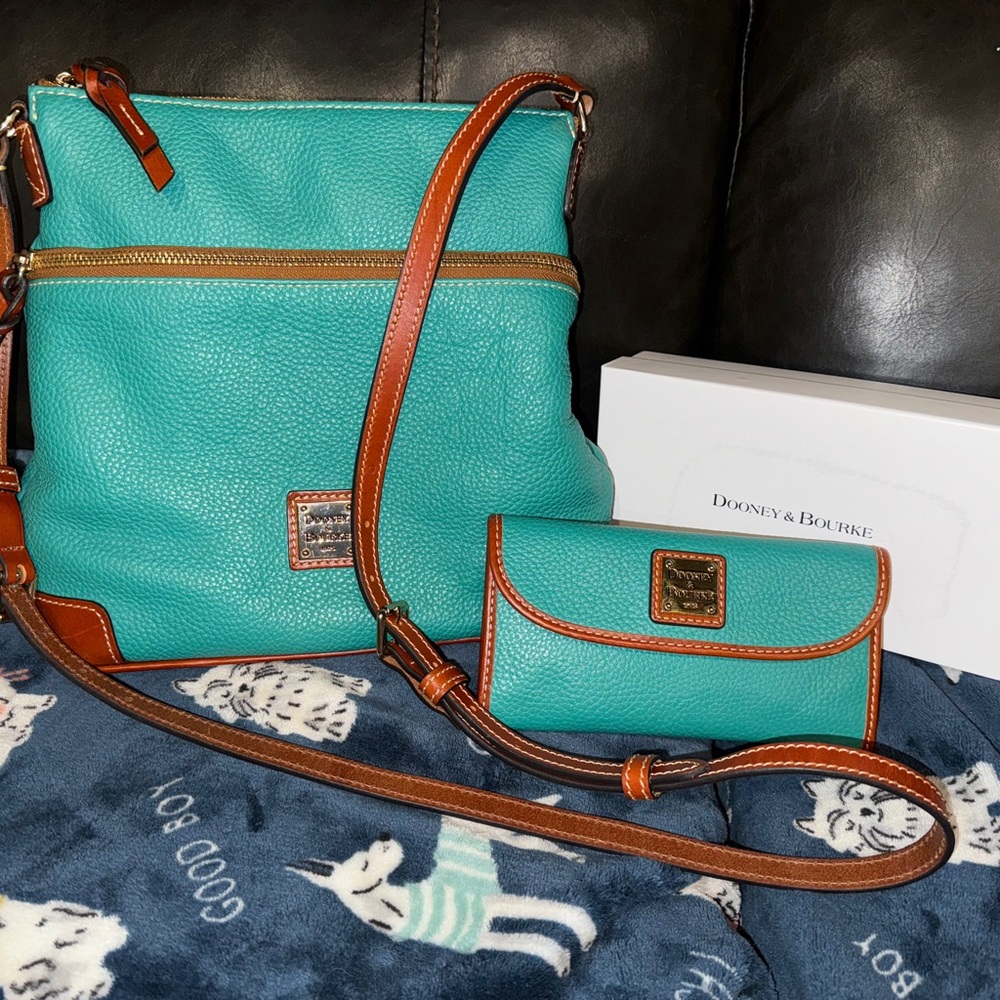 Dooney & Bourke Pebble Grain Crossbody & Wallet